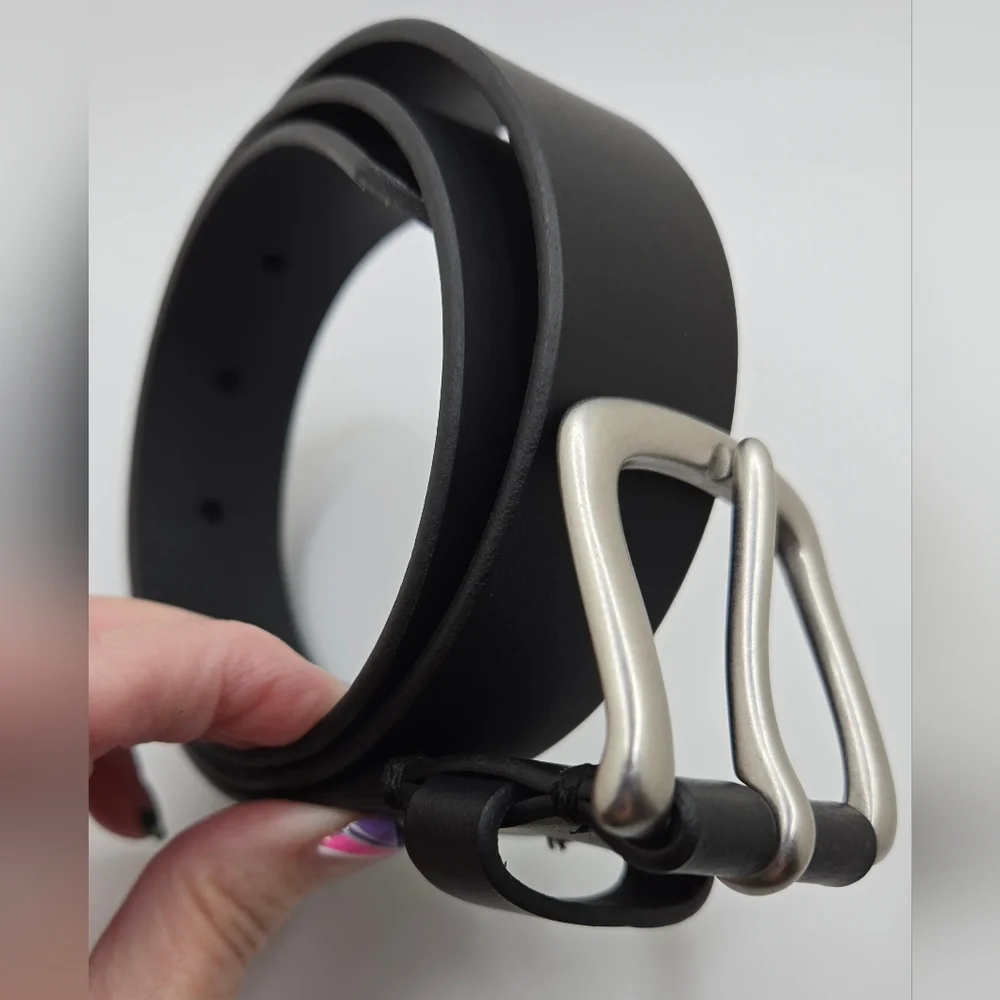 🪀 GAP Kids Belt Black with Matte Silver Tone Buckle Bonded Leather Size XL